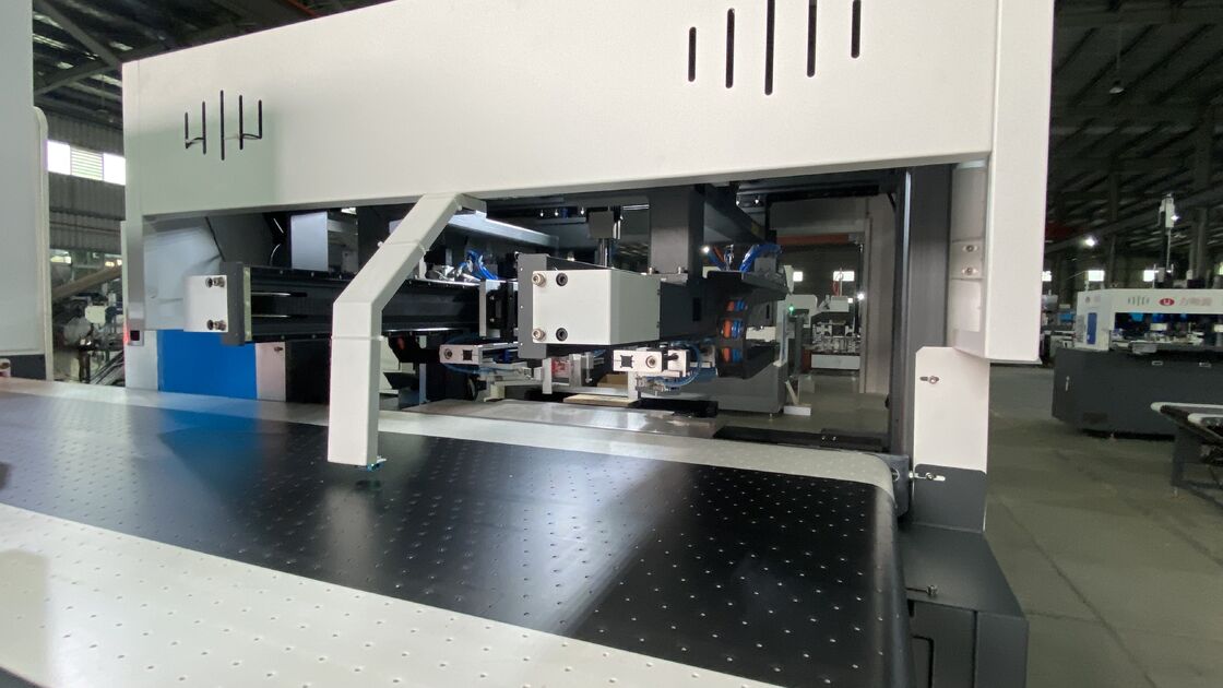 Double Feeding Double Forming Rigid Box Making Machine Fast Speed High Precision Full Servo Control