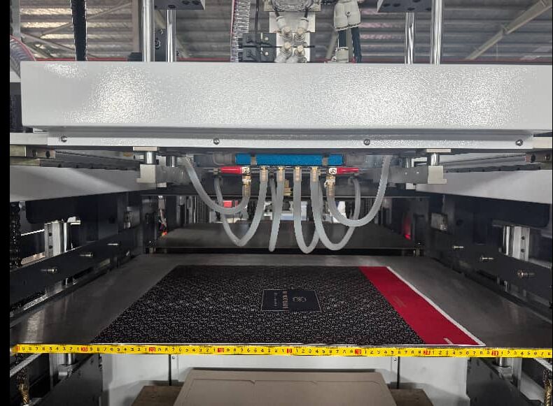 LY-DS650  Fully Automatic Die-cutting Machine  (no Connection Point Only For Gray Board)/ Die Cutting Machine